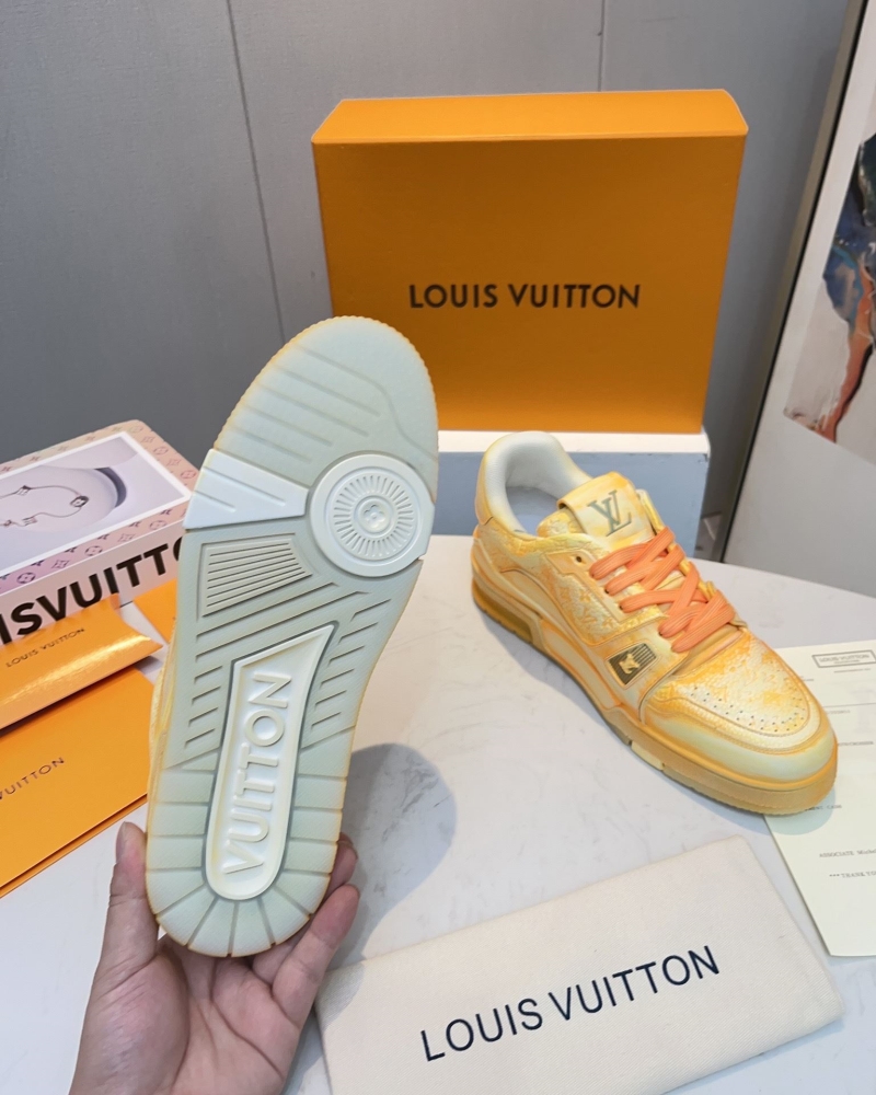 Louis Vuitton Sneakers